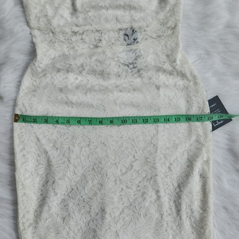Lulu's NWT Strapless Lace Mini Dress Style #11214L Cream Ivory Medium - Picture 4 of 8